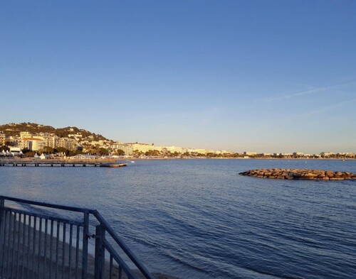 SkyNomadさんのそらよみ　2025/03/27　フランス Alpes-Maritimes